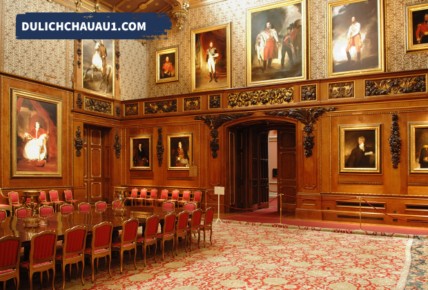 Bên trong Windsor là một kho tàng nghệ thuật lịch sử hoàng gia Anh