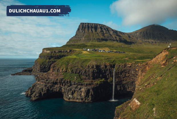 Thác Gásadalur, Quần đảo Faroe